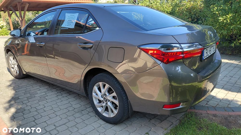 Toyota Corolla 1.6 Premium MS - 3