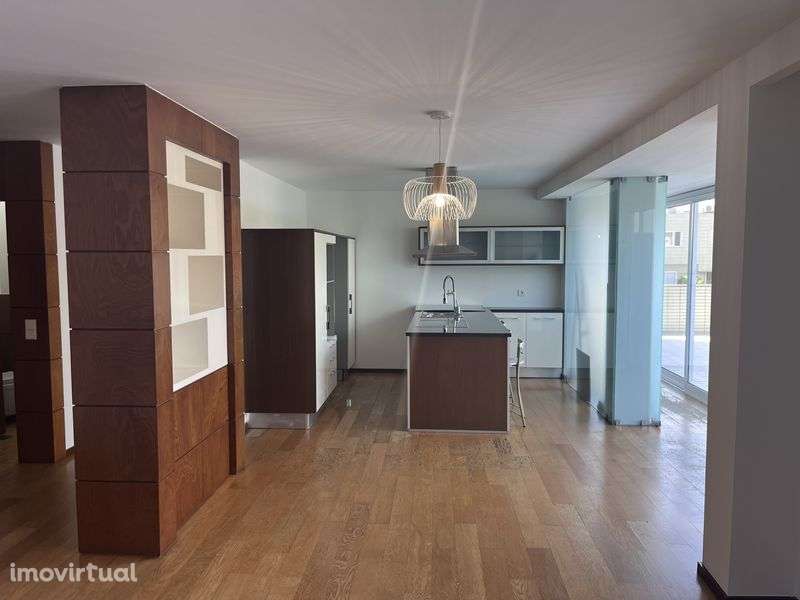 T2 com terraço Madalena praia - Grande imagem: 2/11