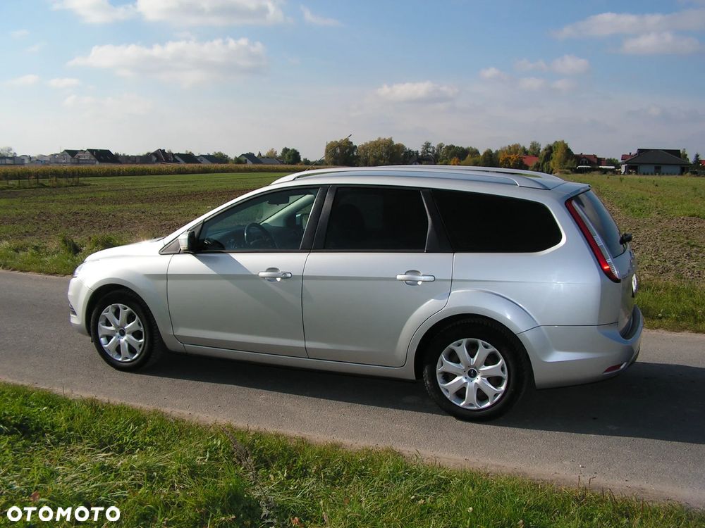 Ford Focus 1.6 Trend EU5 - 3