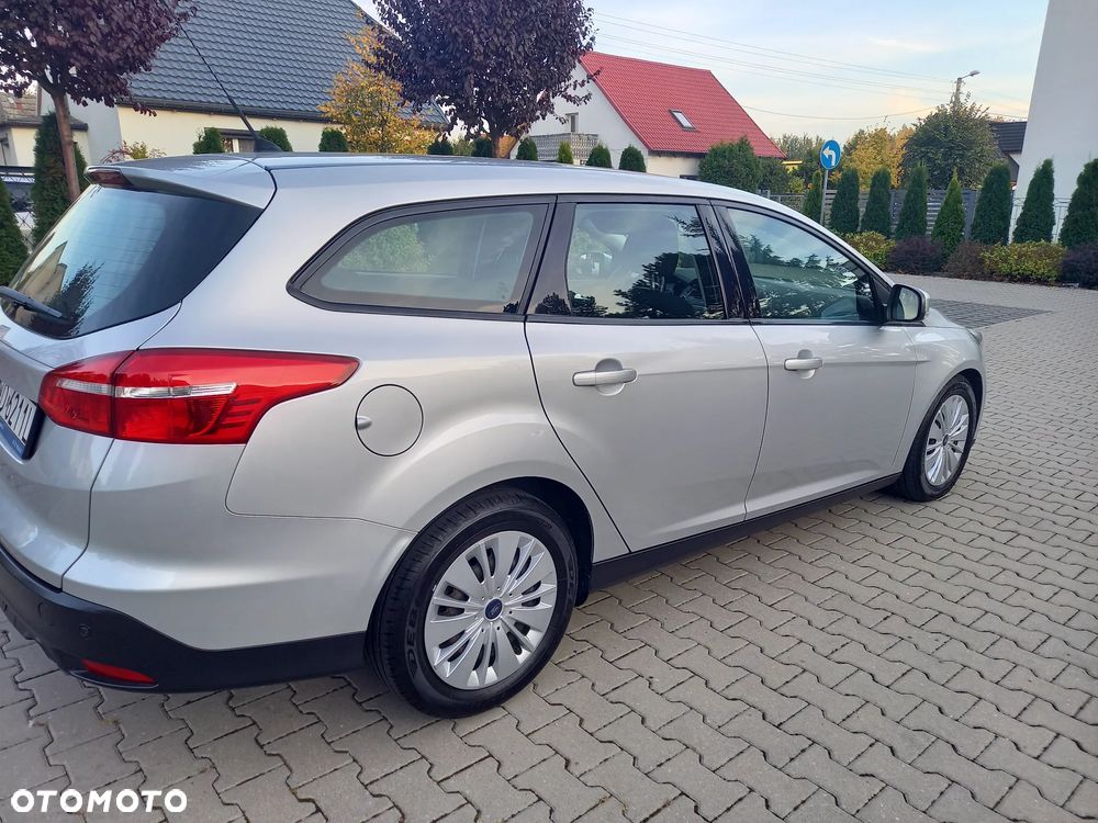 Ford Focus - 5