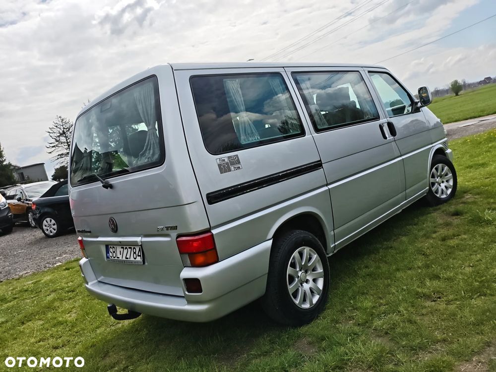 Volkswagen Multivan - 4