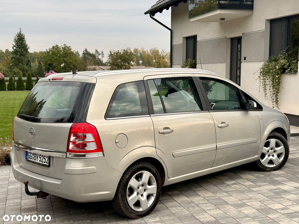 Opel Zafira 1.6 Innovation - 4