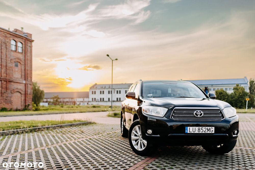 Toyota Highlander - 2