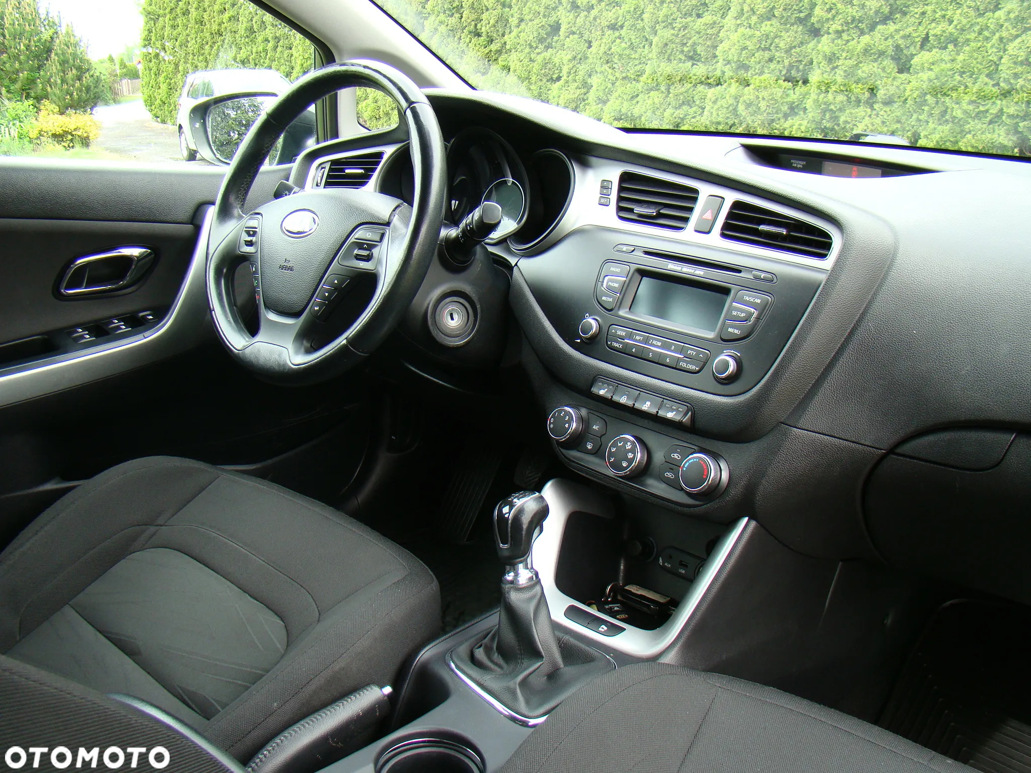 Kia Ceed Cee'd 1.6 GDI L - 19