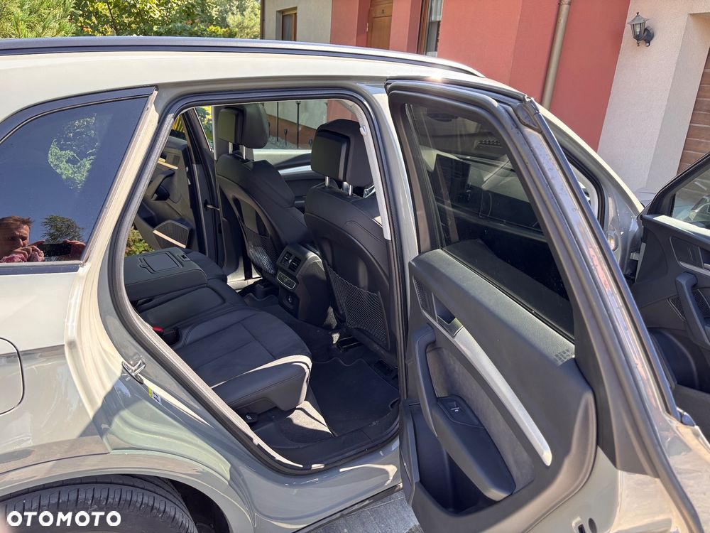 Audi Q5 55 TFSI e Quattro S Line S tronic - 16