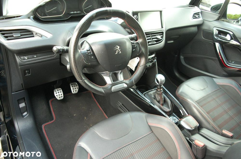 Peugeot 2008 - 23