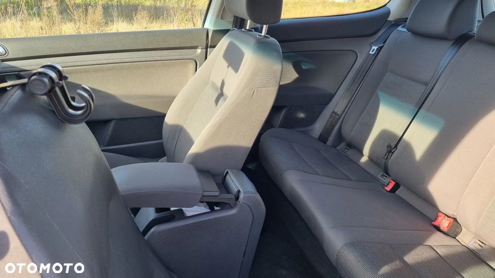 Volkswagen Golf 1.9 TDI Comfortline - 12