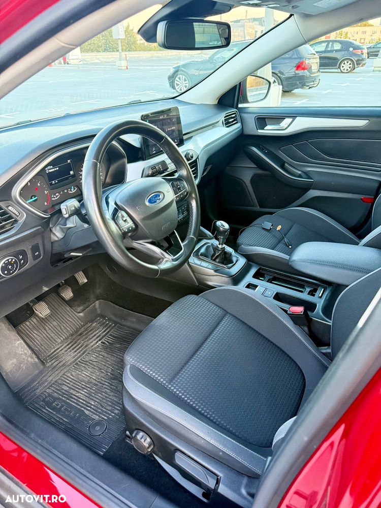 Ford Focus 1.5 EcoBlue Titanium - 9