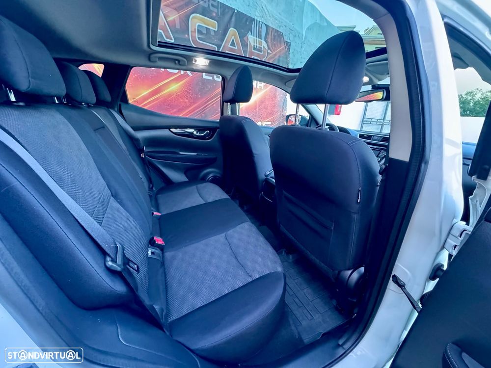 Nissan Qashqai 1.6 dCi Tekna Premium Alcantara Xtronic - 19