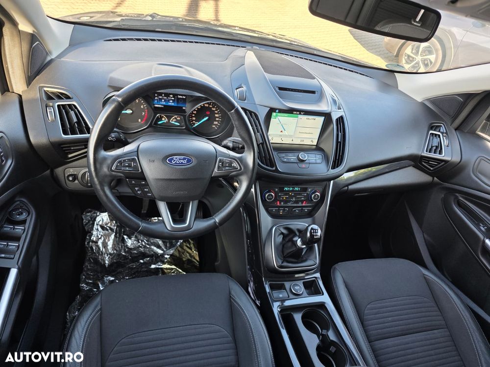 Ford Kuga - 6
