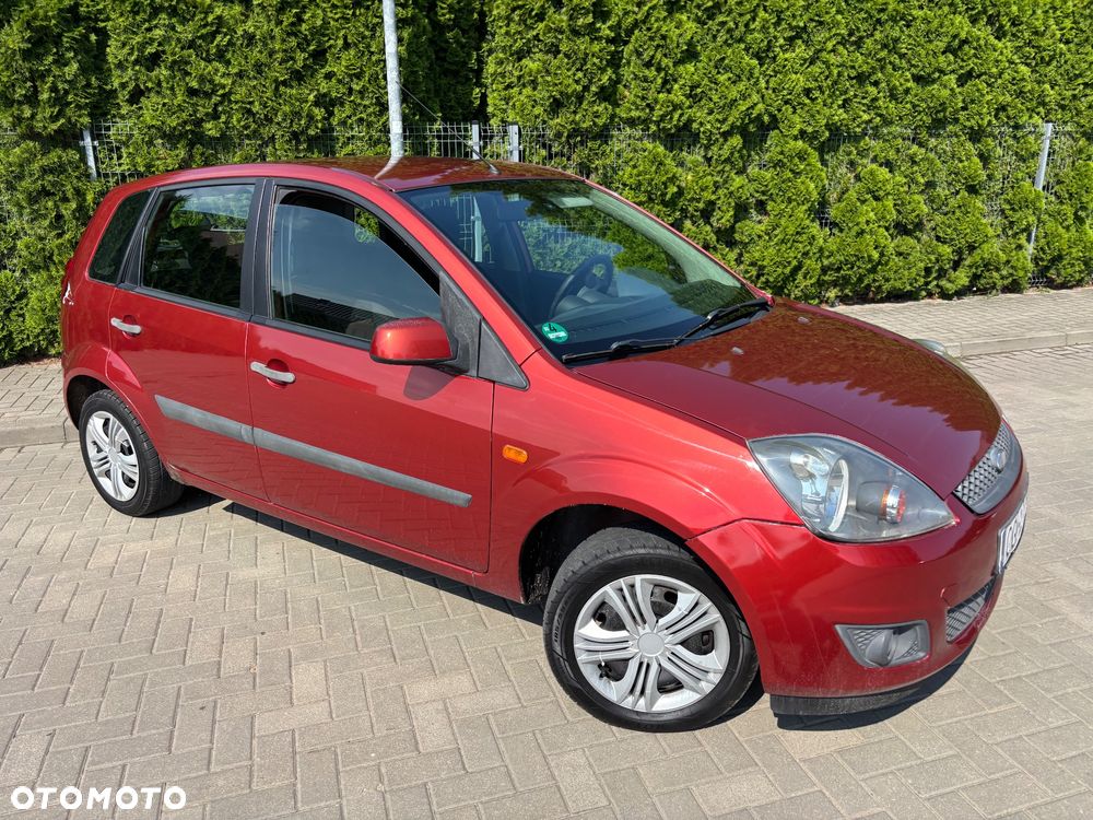 Ford Fiesta 1.4 Silver Magic - 3