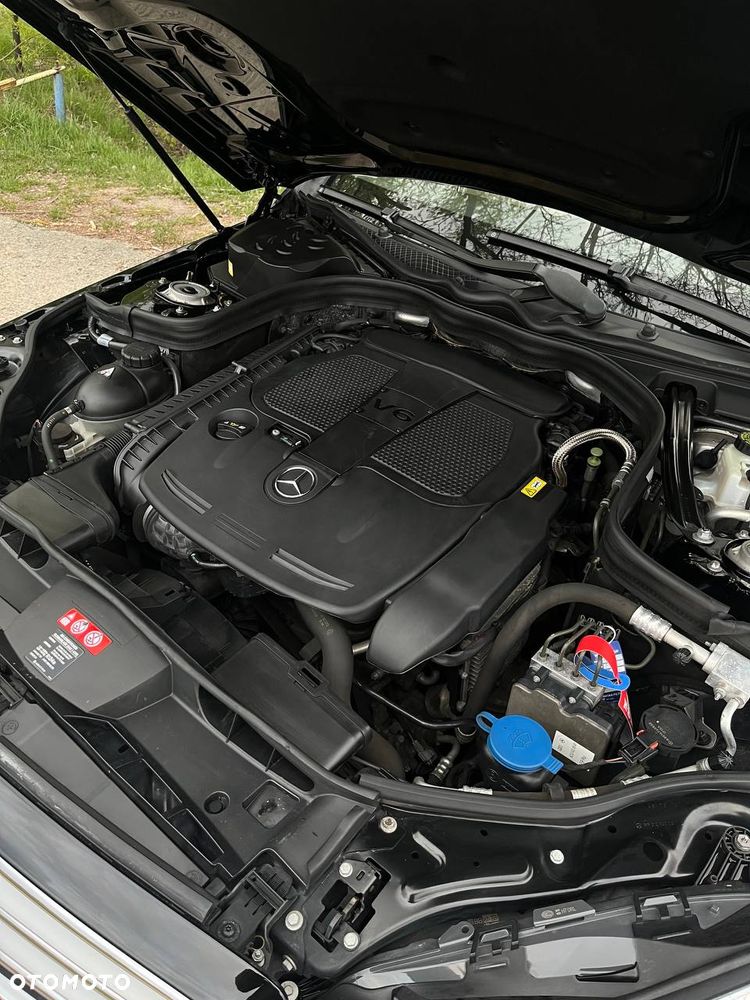 Mercedes-Benz Klasa E 350 4Matic 7G-TRONIC - 22