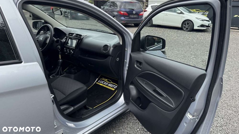 Mitsubishi Space Star - 21