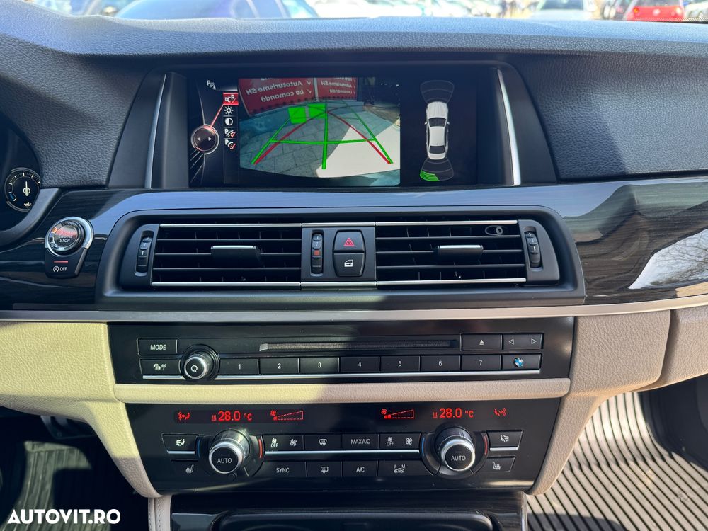 BMW Seria 5 520d Aut. Luxury Line - 6