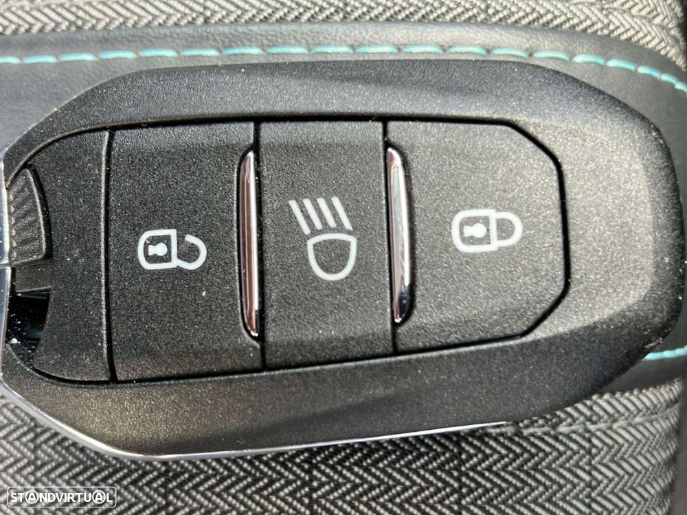 Peugeot e-208 50 kWh Allure Pack - 21