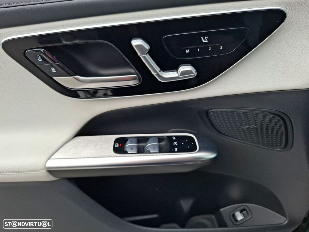 Mercedes-Benz GLC 300 de Coupe 4Matic - 19