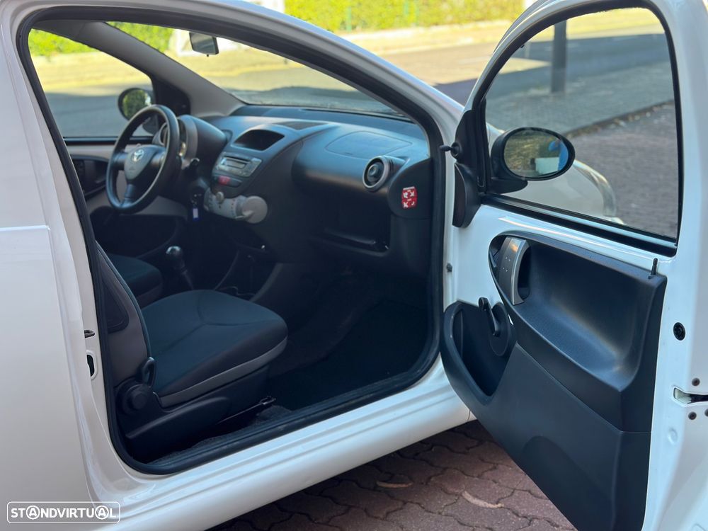 Toyota Aygo Edition - 5