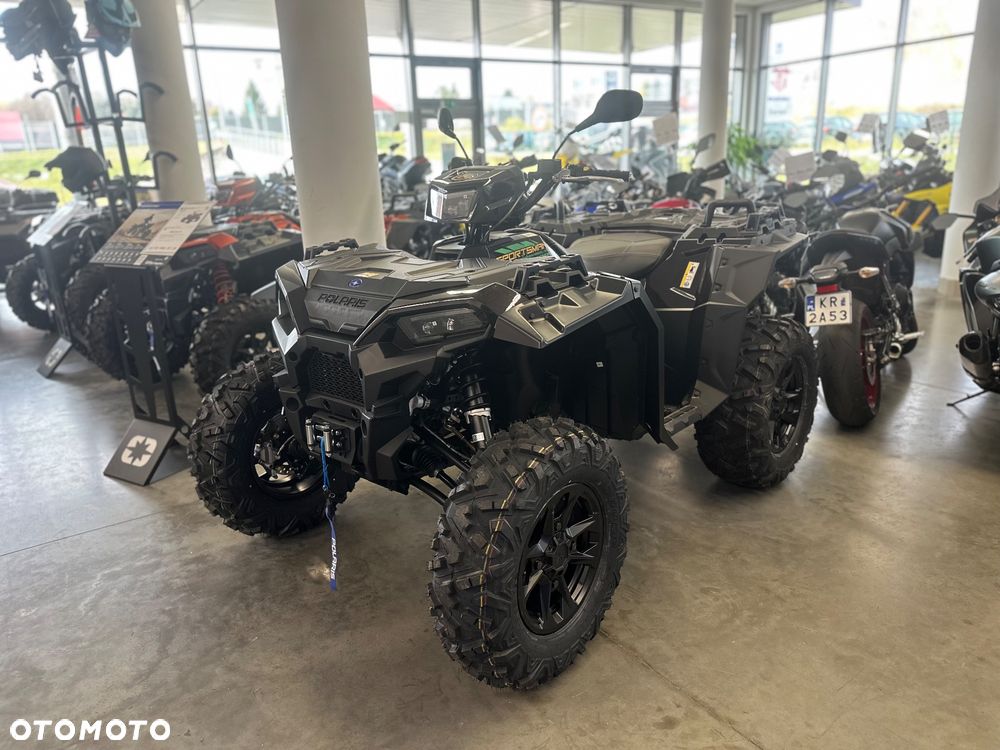 Polaris Sportsman - 8