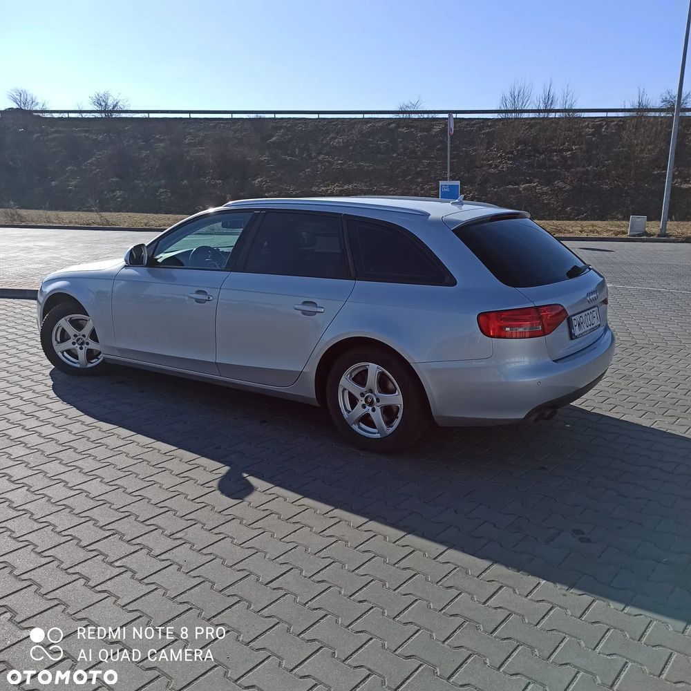 Audi A4 Avant - 6