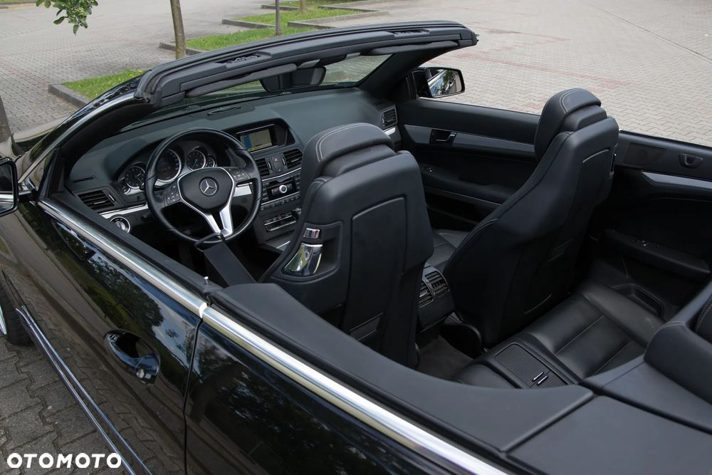 Mercedes-Benz Klasa E 200 CGI BlueEFFICIENCY Automatik Elegance - 13