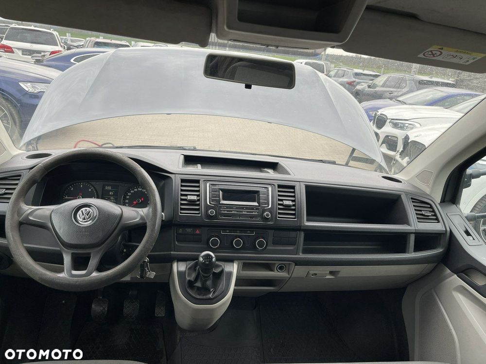 Volkswagen Transporter - 10