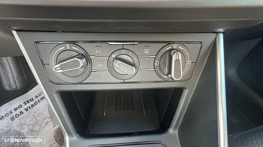 VW Polo 1.0 TSI Urban DSG - 21