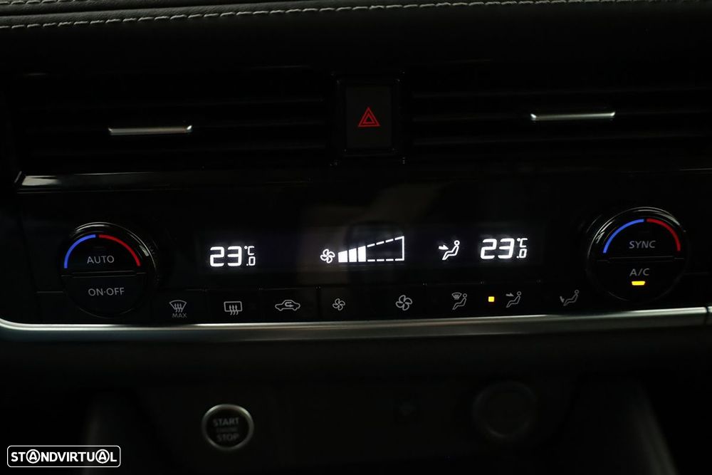 Nissan Qashqai - 12