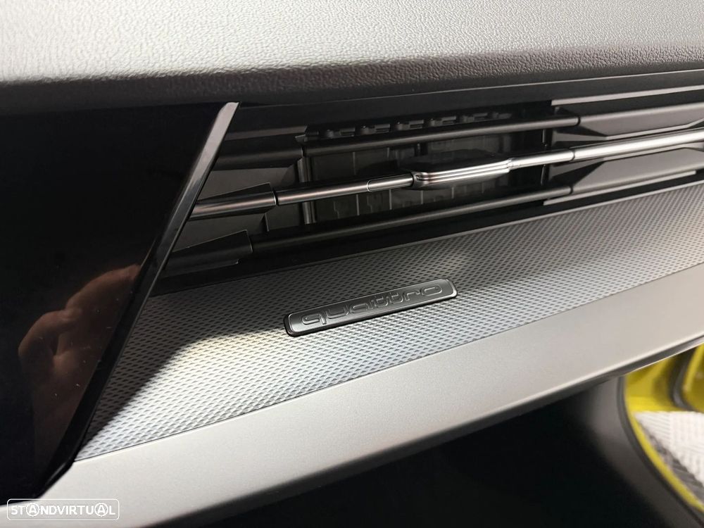 Audi S3 S tronic - 13