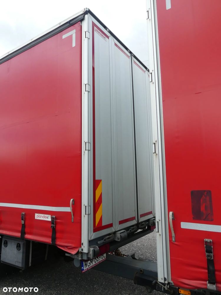 Renault T480 13L / EURO 6 / ZESTAW PRZEJAZDOWY / TANDEM / - 23
