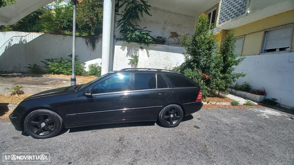 Mercedes-Benz C 220 CDi Avantgarde Aut. - 2