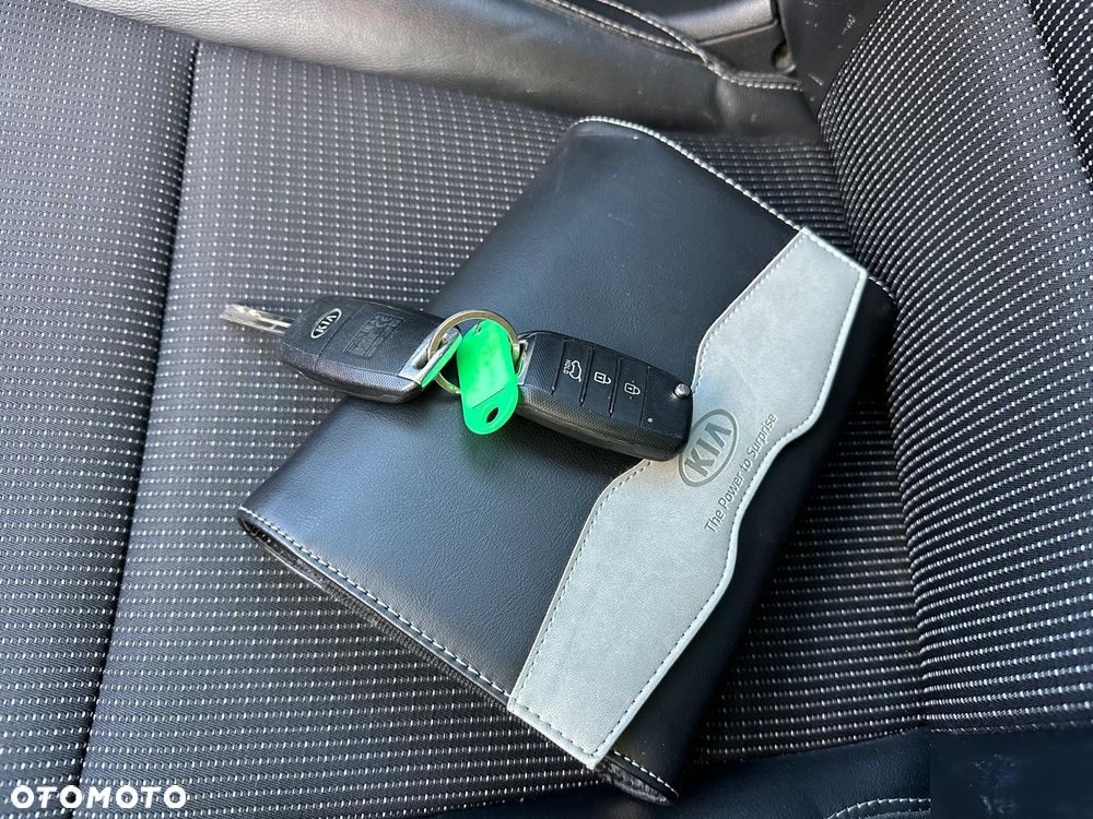 Kia Sportage 2,0 CRDI AWD Vision - 19