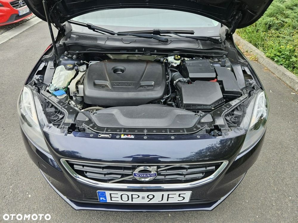 Volvo V40 T2 Drive-E Momentum - 26