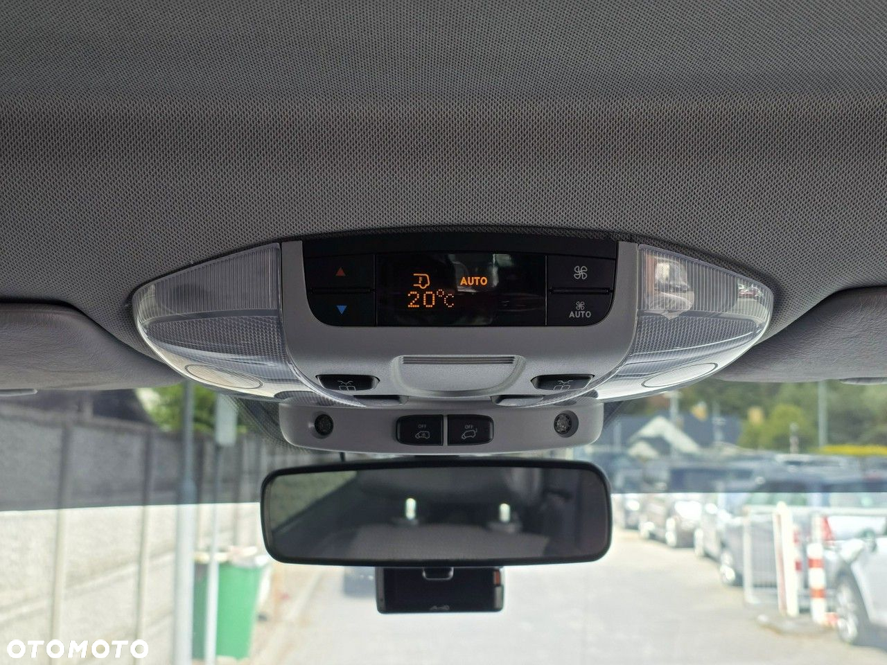 Mercedes-Benz Viano - 19