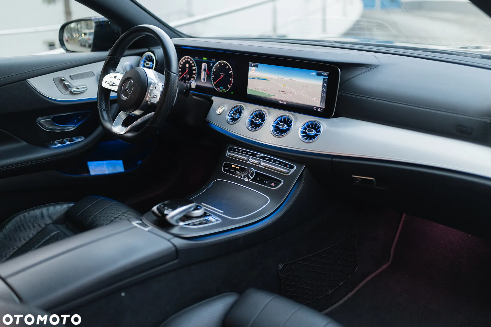 Mercedes-Benz Klasa E 350 Coupe 9G-TRONIC - 18
