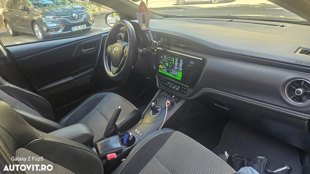 Toyota Auris - 7
