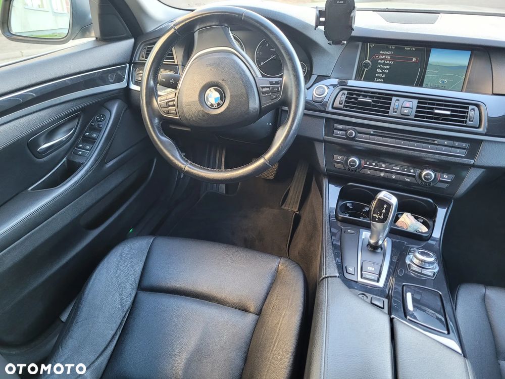 BMW Seria 5 520d - 10