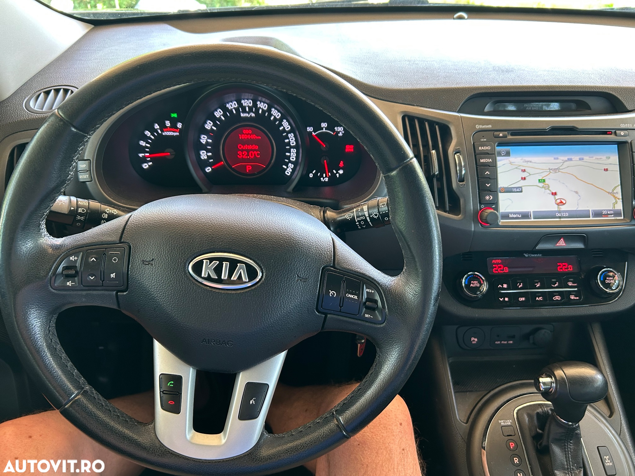 Kia Sportage 2.0 CRDI 4WD Automatik Vision - 4