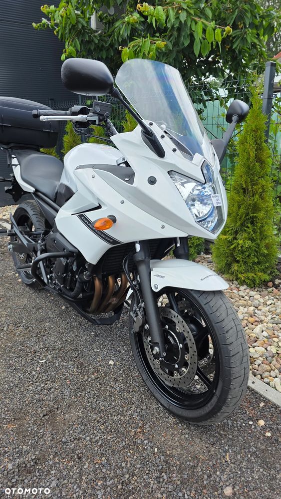 Yamaha XJ - 3