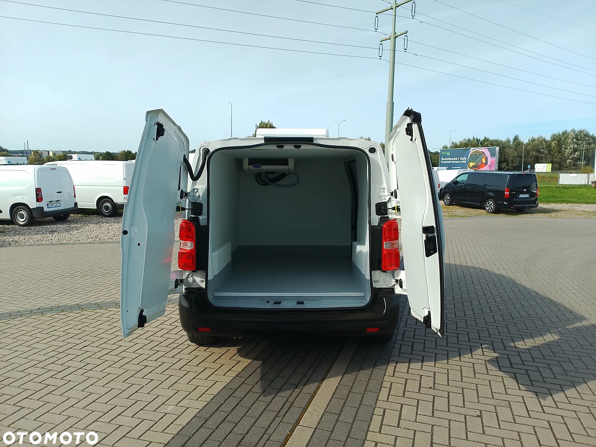 Opel Vivaro L2 Scudo expert jumpy proace Izoterma Chłodnia Mroźnia minus 20st 220V na stoku 3os 2Eupal - 21
