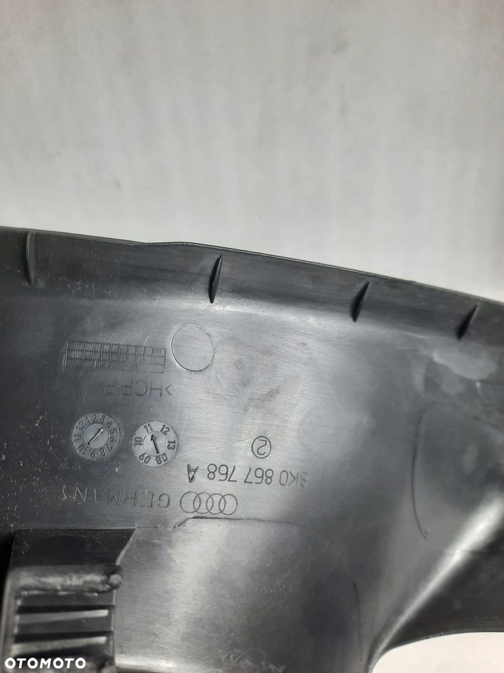 LISTWA PROGOWA PRAWA AUDI A4 B8 8K0867768A - 2
