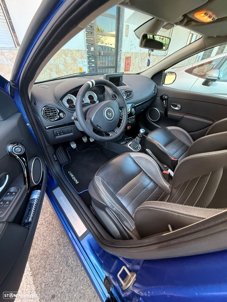 Renault Clio 1.6 16V 130 Gordini - 6