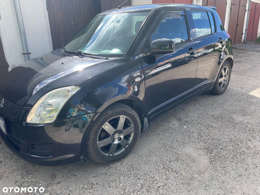 Suzuki Swift - 2