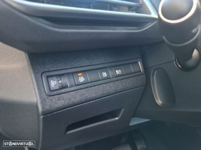Peugeot 3008 225 e-EAT8 Allure Pack - 32