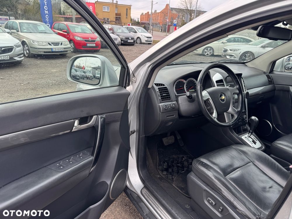 Chevrolet Captiva 2.0 4WD 5 Sitzer Automatik LT Exclusive - 22