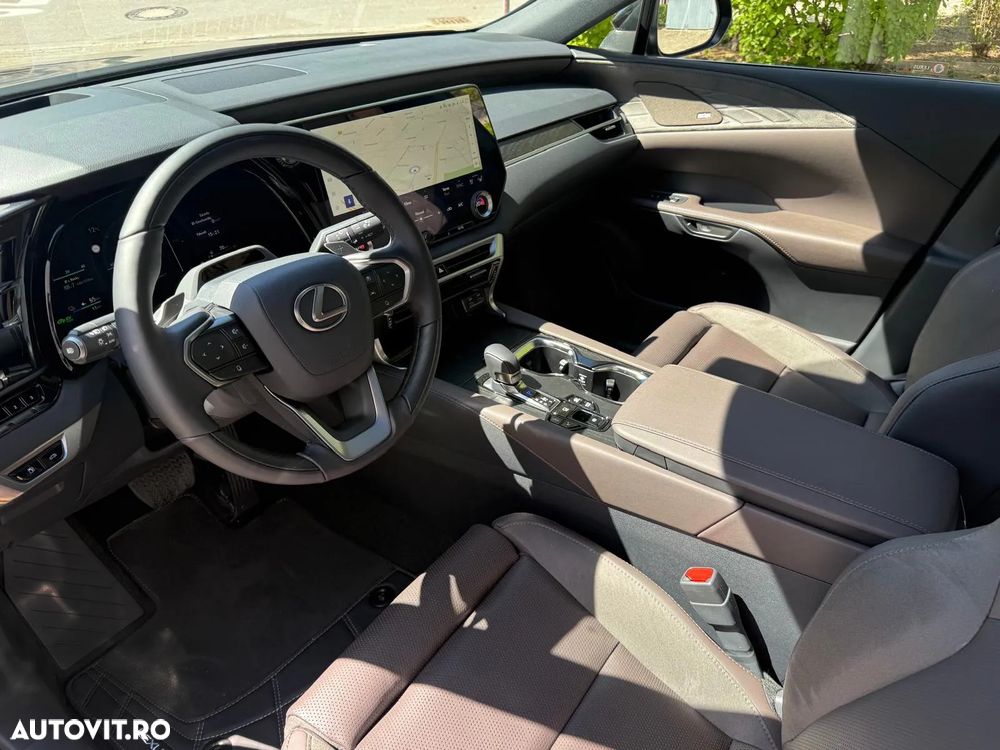Lexus Seria RX 450h+ (Plug-in-Hybrid) Luxury Line - 7
