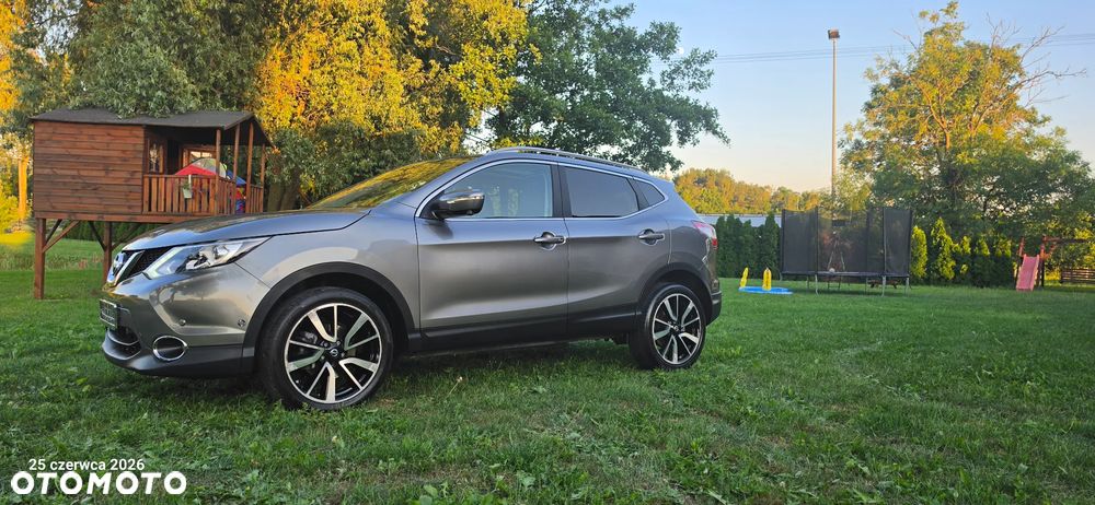 Nissan Qashqai 1.6 dCi Xtronic TEKNA+ - 25