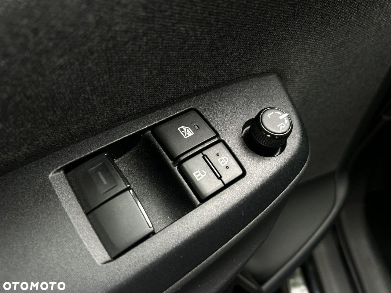 Toyota Yaris - 19