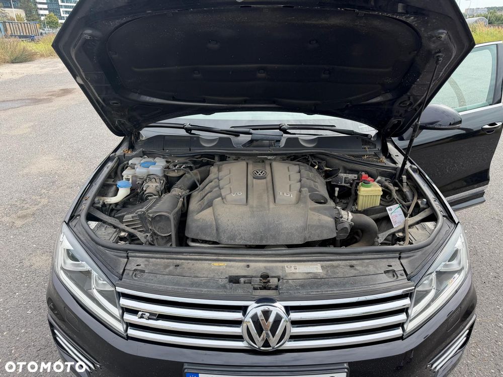 Volkswagen Touareg 3.0 V6 TDI BMT Perfectline R-Style - 11