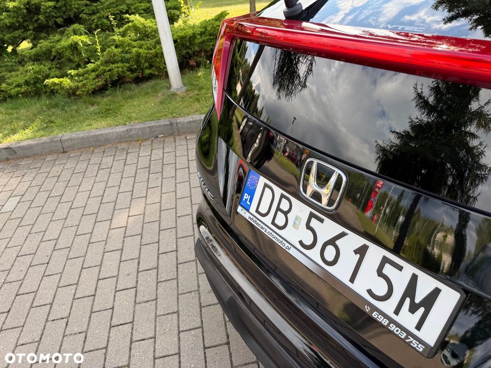 Honda Civic 1.8 Executive NAVI - 25