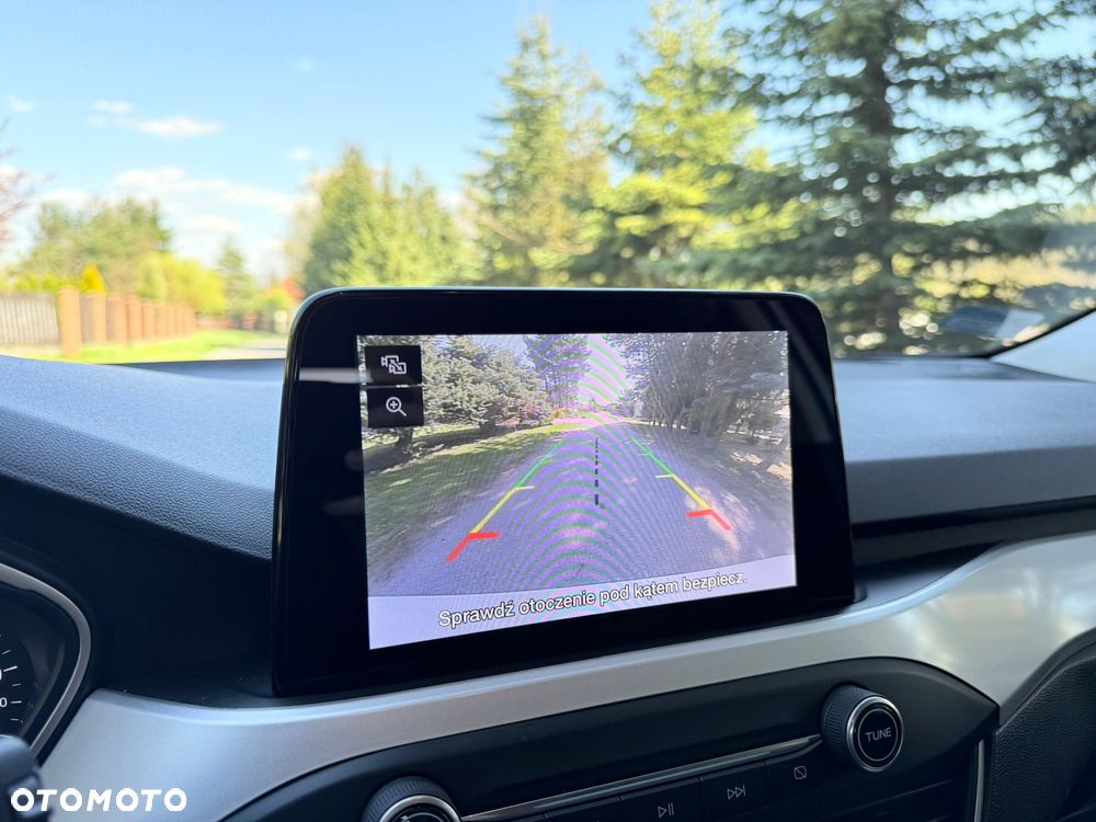 Ford Focus 1.0 EcoBoost Titanium - 21